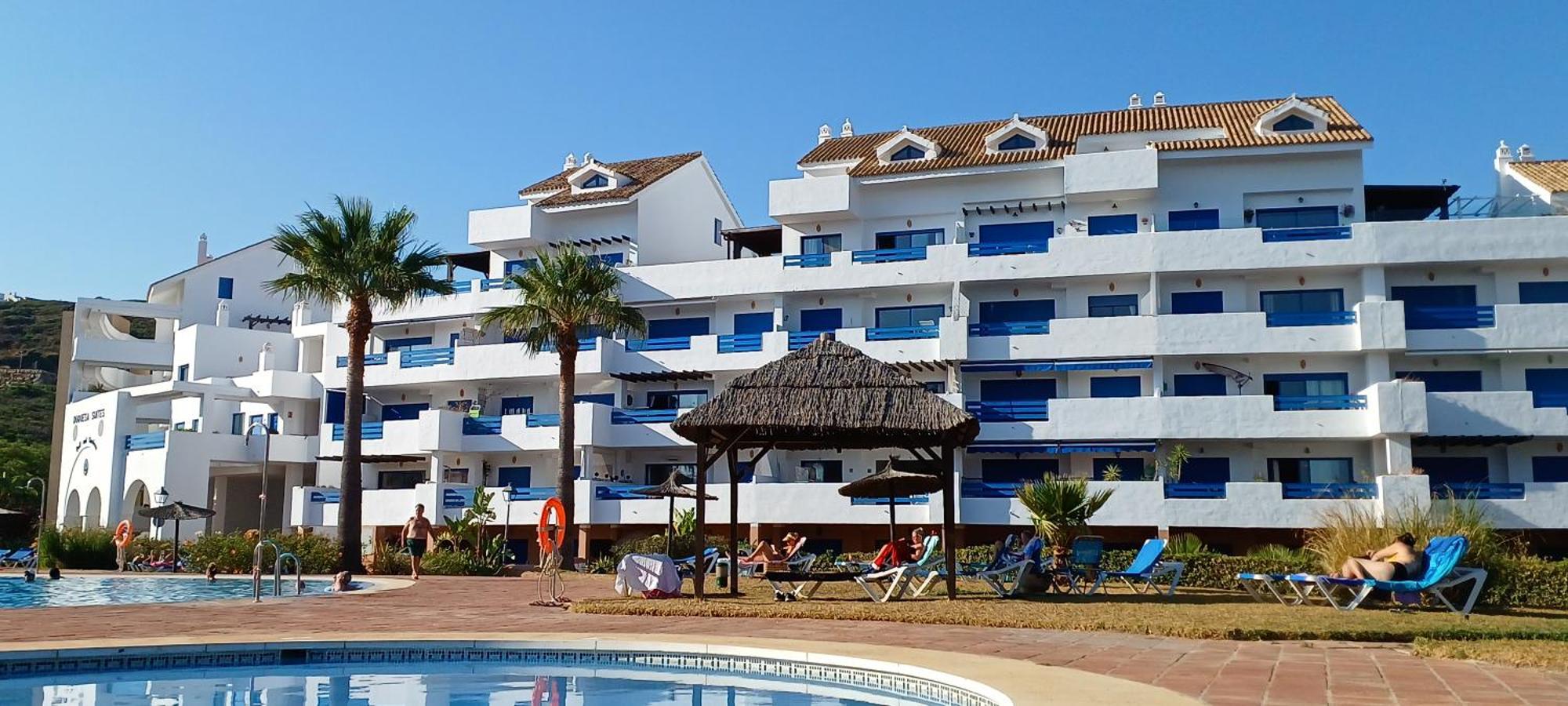 Residencial La Duquesa Suites Golf & Gardens Сан-Луис-де-Сабинильяс Экстерьер фото